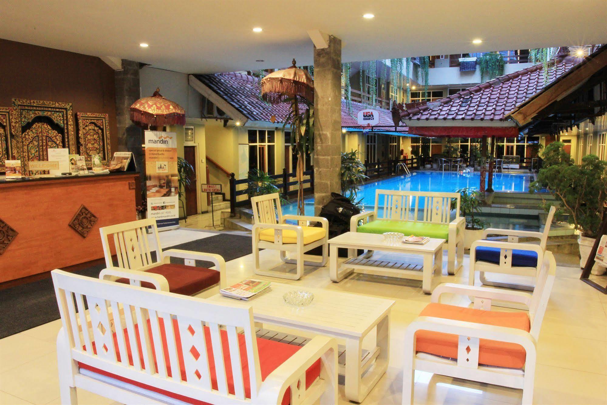 Hotel Karthi Kuta Kuta Lombok Exterior foto